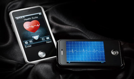 Телефон EPI Life сделает кардиограмму и сам свяжется с больницей